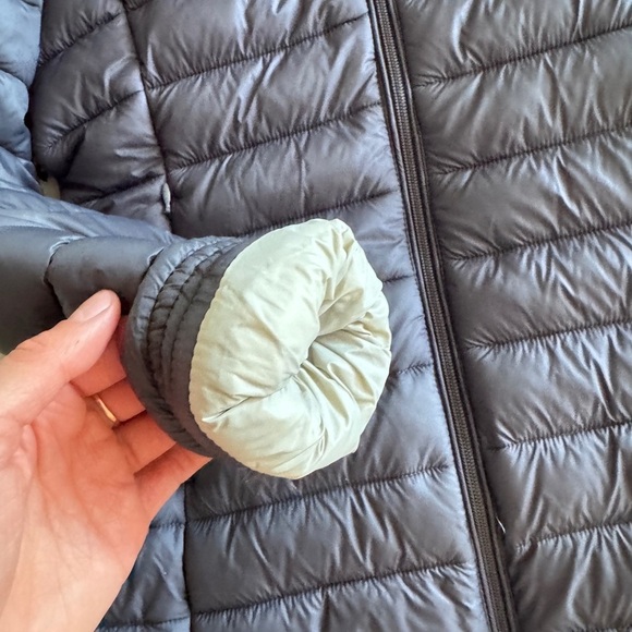 SAVE THE DUCK Woman’s Winter Quilted Hooded Coat In XS - Picture 6 of 12